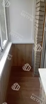 Холодное остекление балкона с отделкой Холодное остекление балкона с отделкой